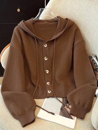 Höst/vinter Minimalistisk stil med huva, kort, avslappnad kofta med knappar, mångsidig stickad tröja