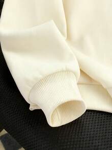 男童保暖内衬足球卫衣，适合秋冬季节穿着，长袖上衣，适合年轻学生街头/休闲/时尚/日常/运动/潮流/学院风穿着。 - 杏色 - 查看 9