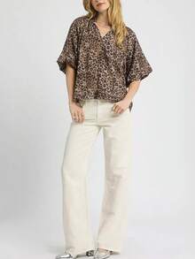 Plus Size Leopard Print V-Neck Batwing Sleeve Woven Blouse - Multicolor - View 1