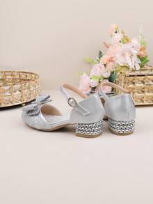 Wedding Party Evening Sweet Cute Flower Girl Girls Shoes Suitable For Big Medium Small Girls Children Shoes Baby Shoes Versatile Shoes Girls Fashion Silver Simple Bow Knot Four Seasons Holiday Elegant High Heel Thick Heel Shoes Formal Dress Performance Shoes Dance Mary Jane Princess Shoes Hollow Shoes - Silver - View 5
