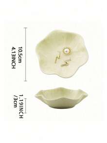 1 Khay đựng trang sức hình lá sen bằng gốm sứ thanh lịch - Hoàn hảo để đựng bông tai, nhẫn, chìa khóa và các phụ kiện nhỏ | Món quà lý tưởng cho sinh nhật, năm mới và ngày Valentine | Giải pháp lưu trữ trên bàn làm việc thời trang để trưng bày trang sức, đĩa trang trí và khay lối vào | Món quà màu trắng không thể thiếu dành cho phái nữ, vật dụng cần thiết cho mùa tựu trường, du lịch/kỳ nghỉ, mùa thu và tháng Ramadan. - Nhiều màu - Xem 3