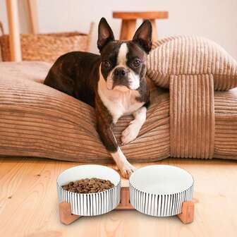 13cm Vertical Striped Ceramic Dog/Cat Double Bowl Set With Wooden Stand, Dual Pet Food & Water Bowls Set, Suitable For Medium/Small Dogs (1.7 Cup, 2 X Vertical Stripe - White)