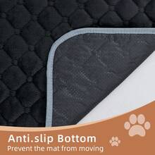 1件装冬季宠物床垫，防水，绒面，石墨烯内衬，保暖隔热，柔软舒适，防潮隔热，底部防滑，适用于产房、笼子、室内/室外、汽车、小型/中型/大型犬猫，节日礼物，可机洗可重复使用，抗撕裂。 - 彩色 - 查看 10
