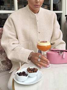 Ropa de mujer de otoño, chaqueta oversize casual con botones, con bolsillos, para volver a la escuela o salir de noche - Caqui - Ver 5