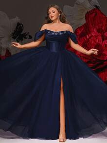 VIPGIRL Navy Blue Off-Shoulder Tulle Evening Gown With Structured Satin Corset Bodice And High Slit, Elegant Plus Size Red Carpet Eid Dress - Navy Blue - View 3