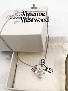 Vivienne Westwood Orietta Pendant Necklace
