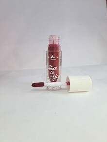 Italia Deluxe Stuck on You – tono 03 Berry, que es un lip tint/gloss con acabado cremoso y de larga duración. - 03 BERRY - Ver 3