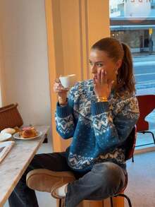 鲜艳女士时尚宽松费尔岛针织毛衣，蓝色调，秋冬针织衫，圣诞节，圣诞毛衣，新年 - 彩色 - 查看 2