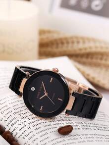 Anne Klein 女士防水腕表，女士小巧纤薄模拟石英表，精致礼品 - 玫瑰金 - 查看 6