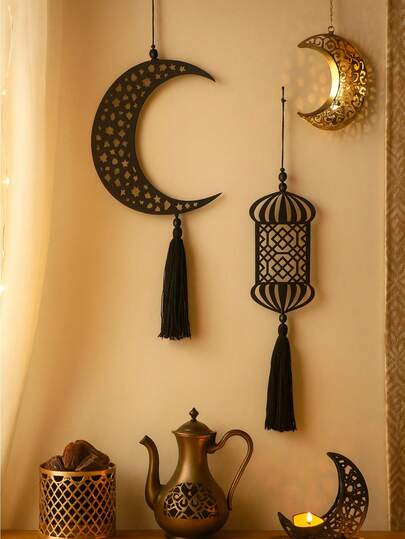 半套月亮星星挂饰，节日墙面装饰，包含新月、星星流苏和灯笼元素，适用于客厅、卧室、玄关、阳台、室内/室外庆祝活动、派对背景、季节性家居装饰、氛围墙面展示，充满节日气息的迷人装饰，为节日聚会、温馨房间布置和创意家居装饰主题增添温馨氛围。