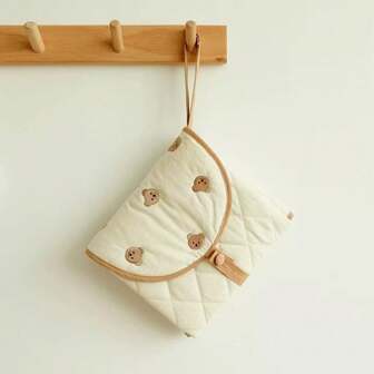 1件装小熊兔子格子图案便携式尿布更换垫，多功能尿布包，适合外出携带