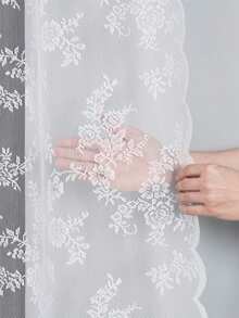 1 pieza Tela de encaje francés blanco para arco, suministros de decoración para fondo de fiesta de boda, decoración de mesa de fiesta de cumpleaños, hilo de embalaje de flores, tela de arco de boda para decoración, organza decorativa para respaldo de silla, favor de fondo de fiesta de novia, decoración de baby shower, bordes de encaje elegantes adecuados para decoración de cubrecamas, decoración de fiesta de San Valentín, decoración navideña