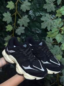 Stylish Men's And Women's Athletic Shoes With Laces, Gym, Fitness, And Outdoor Use. - 黑色 - 查看 1
