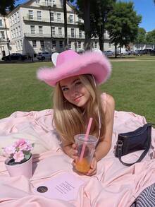 1 Pieza Sombrero Vaquero Con Luces y Plumas Moda Cowboy Mujer Fiesta, Sombrero De Vaquero Rosa Con Decoración De Plumas, Sombrero De Navidad, Sombreros De Graduación, Estilo y2k De Festival De Música, Vuelta Al Colegio, Diseño Occidental De Vaquero Para Mujeres, Adecuado Para Cumpleaños, Boda, Despedida De Soltero, Novia, Regalo, Compromiso - Bordes sin rematar de color rosa - Ver 4