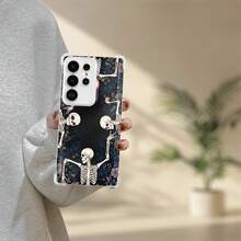 Funda de teléfono con diseño de patrón de flor de calavera para Samsung Galaxy A26 A05 S24 Ultra A56 A04s A04e S23 Plus A24 A12 S25 A14 A35 A23 A05s A34 S22 S21 Fe A25 A16 A06 A36 A52 A53 A54 A55, transparente, moderna, de cuatro esquinas, anti-caída, suave - Mezcla de colores - Ver 2