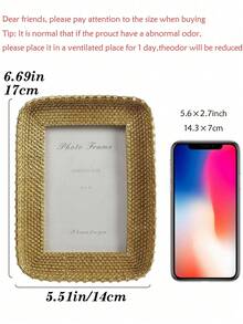 1件复古藤编相框，饰以优雅金色编织细节，波西米亚风家居装饰必备单品，适用于卧室、客厅和桌面，是生日和周年纪念日送给她的完美礼物之选，为任何空间注入浪漫、温馨和复古的氛围，是复古爱好者的必备美学装饰品。 - 彩色 - 查看 9