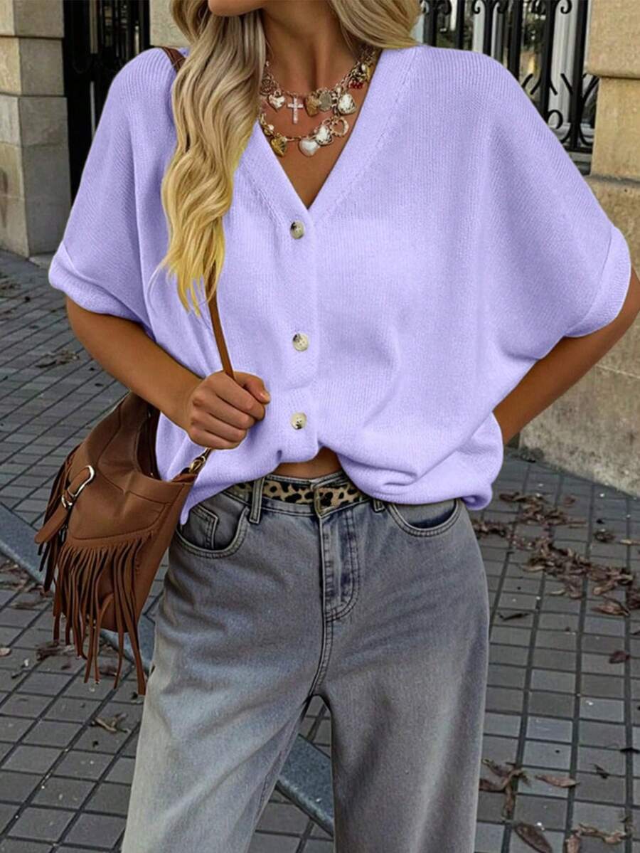 Summer New V-Neck Button Short Sleeved Ultra Loose Knitted Cardigan For Women's Casual Vacation Style With Large Shoulder Design Sweater Light Purple Solid Color Top,Summer Outfits For Women - 淡紫 - 查看 1