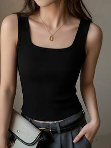 女士纯黑色修身罗纹背心 - U 领无袖 T 恤，柔软舒适，休闲日常穿着
