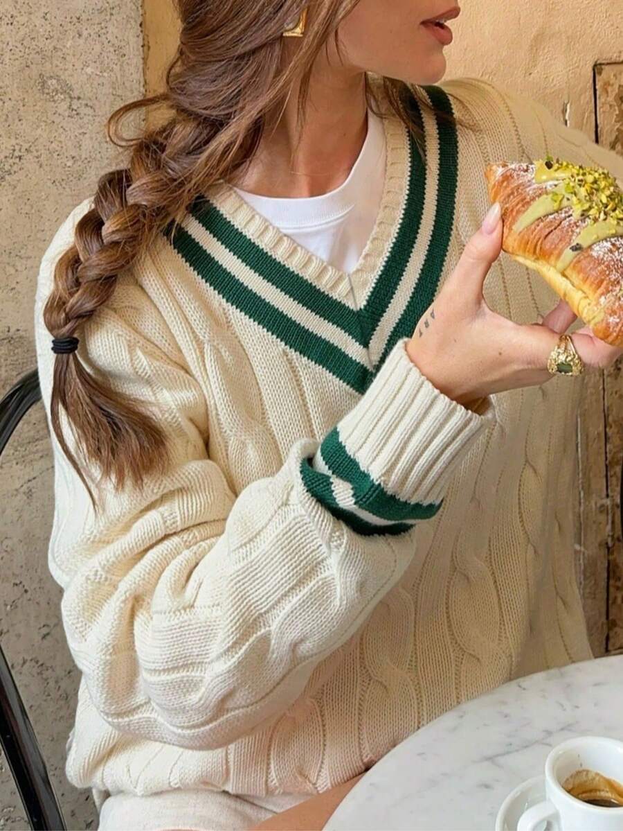 New V-Neck Preppy Casual Chic Short Knit Sweater, Fashion Women Top, Autumn/Winter - White - View 1