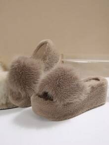 卡其色仿毛皮家居拖鞋，厚底毛绒拖鞋，优雅坡跟设计，包头，适合秋冬季穿着 - 卡其色 - 查看 16