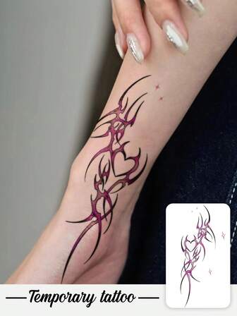 1张临时纹身贴纸，酷炫彩色荆棘和爱心图腾图案，防水防汗，可水洗且不反光，模拟纹身效果，可贴于手臂和肩膀，适合时尚人士，可持续3-5天。