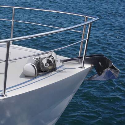 Horizontal Fishing Windlass, 12V DC 600W, Windlass Anchor Systems Fit For 1/4-Inch Chain Or 9/16 & 5/8 Inch Nylon Rope, Max Pull 573 Lbs, 316 Stainless Steel Construction, For Boats 23-29.5 Ft