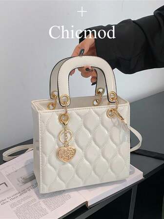 小众高端黛妃女士手提包 2024时尚新款菱格手提包，单肩斜挎包，圣诞礼物，旅行派对出行，适合逛街、钱包、购物、年轻女性、大学生、新人、白领。非常适合办公室、大学、工作、商务、通勤、户外活动、旅行和郊游