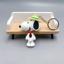 1pc Cute Snoopy Cartoon Keychain, Exquisite Couple Gift, Backpack Pendant, Birthday Gift, Souvenir, Perfect Small Gift For Fans, Family And Friends [Random Style] - Multicolor - View 3