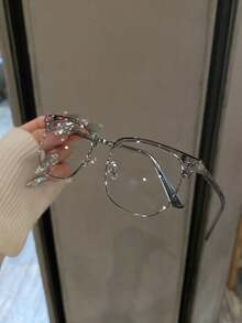 "FROZEN" Series Blue Light Glasses For Woman/Men Computer Bluelight Glasses Womens/Mens Half Frame Clear Lens Glasses Blue Light Glasses For Woman Men Protection Computer Gaming Glasses Women Cute Light Weight Red Frame Oversized Non Prescription Small Face Square Cateye Reduce Eye Fatigue On Computers, TVs, Phones, And Games, Suitable For Computer Lense Screen Protector Plain Glasses ,Blue Light Glasses For Woman Men Safety Glasses Blue Light Blocking Glasses Protection Computer Gaming Glasses Women Cute Light Weight Red Frame Oversized Non Prescription Small Face Square Cat Eye Reduce Eye Fatigue On Computers, TVs, Phones, And Games, Suitable For Computer Lense Screen Protector Plain Glasses Clear Lens Light Glasses For For Women Men Light Glasses For Glasses For Women 99 Blue Light Glasses For Woman Blue Light Glasses Women/Men, Fashion Round Frame UV Ray Filter Computer Gaming Glasses Computer Glasses - Anti Eyestrain & UV Glare Protection Anti Glare - 灰色 - 查看 1
