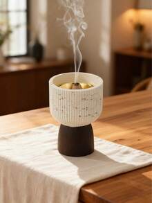 Ce diffuseur d'huiles essentielles en résine élégant présente un schéma de couleurs noir et blanc, convenant à la décoration de la maison, du bureau, des célébrations de fêtes et des studios de yoga, servant à la fois à des fins décoratives et d'aromathérapie. Il peut également être utilisé comme décoration pour le salon, un cadeau de rentrée scolaire, de remise de diplôme, un souvenir, un cadeau de la Saint-Valentin, un cadeau pour les femmes et un cadeau de mariage. - Multicolore - Voir 5