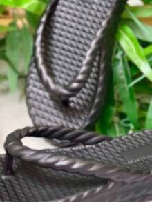 Women's 3-Braid Platform Flip-Flop With Cloud Design, Soft And Comfortable Orthopedic Design. - 黑色 - 查看 3