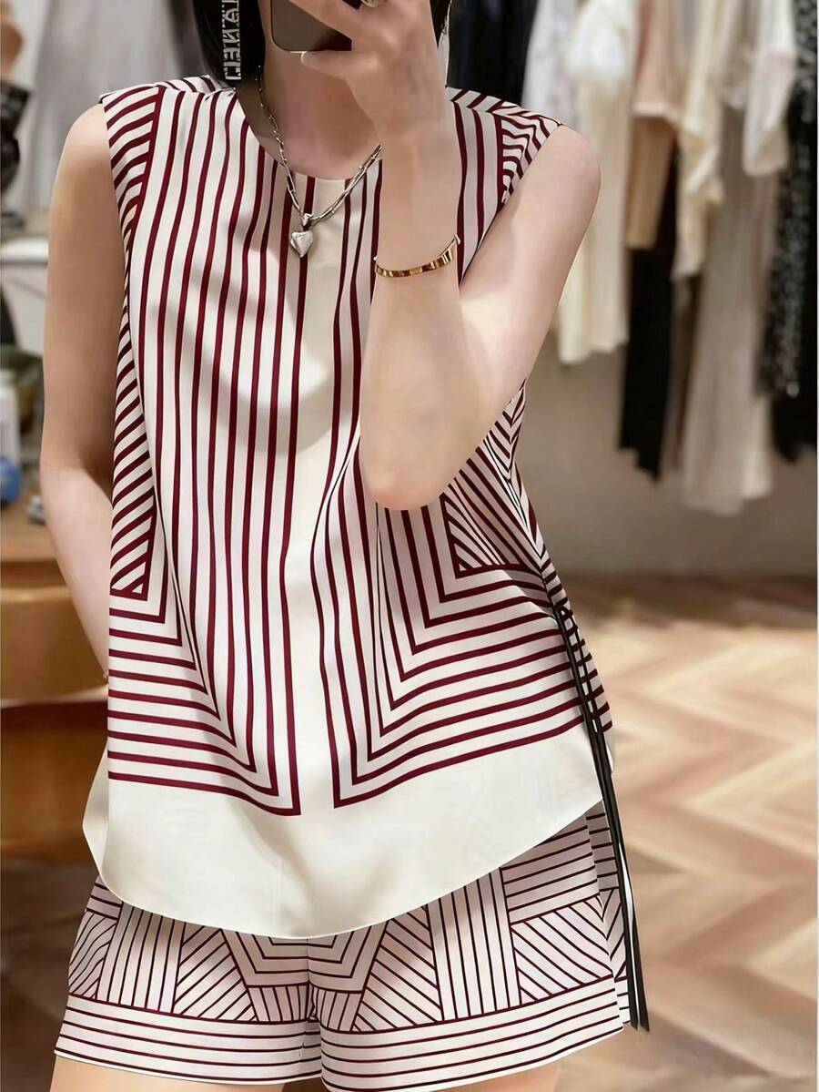 Contrast Striped Casual Sleeveless Outfit - Red and White - View 1