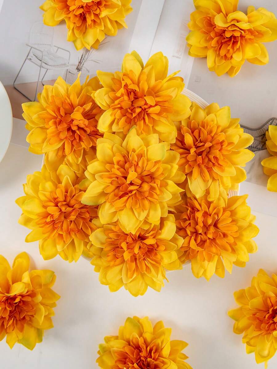 5/1000个仿真非洲菊花头，适用于DIY花束、花环、糖果盒装饰、胸花、头饰、生日蛋糕装饰、家居装饰、新娘捧花、婚礼装饰、房间装饰、厨房装饰、餐厅装饰、卧室装饰、新年装饰、户外花园等。 - 黃色 - 查看 1