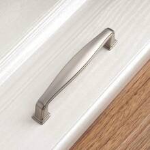 KOOFIZO - Paquete de 10 tiradores de gabinete de cocina de níquel cepillado de 3-3/4 pulgadas manijas de gabinete de plata satinada herrajes para gabinetes de cocina cajones 1817 clóset recámara - cepilladonquel - Ver 5