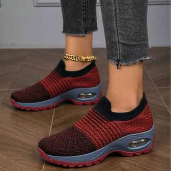 Rosa dämpade sneakers för kvinnor, slip-on-skor med stickning, andningsbara dansskor