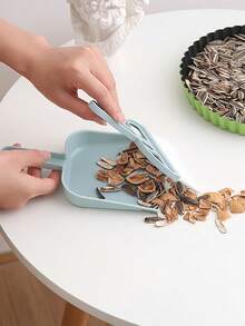 Mini Dustpan & Broom Set - Lightweight & Compact Design, Countertop Cleaning Tools, Pet Professional Cleaning Tools For Guinea Pigs And Hamsters Small Animal, Pet Cage Cleaning Maintenance, Broom Accessories, Pet Cleaning Supplies, Household Items, Cleaning Supplies, Cat Stuff, Room Decor, Room, Apartment Essentials - Multicolor - View 6