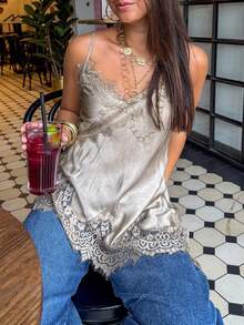 Women Satin Lace Trim Cami Tops Silk V Neck Spaghetti Strap Tank Top Y2k Loose Going Out Camisoles Streetwear - 灰色 - 查看 2