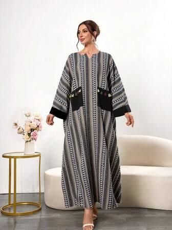 女士优雅印花圆领长袖宽松撞色口袋流苏下摆连衣裙，休闲款