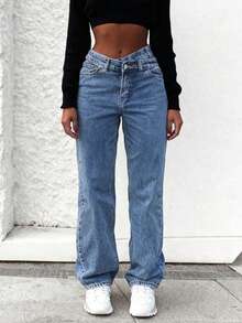 Plus Size Women Loose Fit Tapered Leg Jeans - Dark Wash - View 3