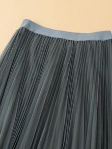 LuminousWealth Women's Elegant Pleated Mesh A-Line Skirt, Suitable For Casual Or Office Wear, Minimalist & Graceful | Polyester Mesh Skirt, Suitable For All Seasons, Great For Christmas & New Year - Màu xanh lá cây đậm - Xem 2