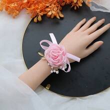 1件新娘中国风粉色珍珠弹力手链手镯花，缎边山茶花手镯花，伴娘婚纱配饰情人节配饰 - 淺粉色 - 查看 1