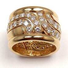 1 chiếc nhẫn cưới sang trọng mạ vàng 14k dành cho nữ, đính đá Zirconia tổng hợp lấp lánh, trang sức thanh lịch, phù hợp với phụ nữ, lý tưởng cho ngày lễ tình nhân, đính hôn, đeo hàng ngày và làm quà tặng - Vàng - Xem 3