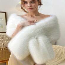 1 PIEZA Chal de novia de piel sintética | Accesorios exclusivos para vestidos de novia de otoño e invierno: El material de piel sintética es suave y amigable con la piel, con un fuerte calor, y no congelará los hombros cuando se use en bodas de otoño e invierno | La textura es esponjosa y de alta gama, elegante y atmosférica cuando se combina con vestidos de novia | Agrega una atmósfera suave al estilo de la novia, equilibrando la belleza y la practicidad - Multicolor - Ver 10