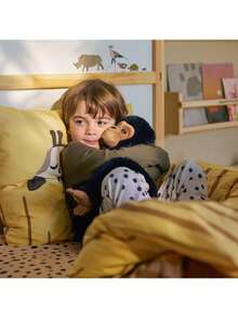 IKEA SANDLÖPARE Jucărie de pluș, cimpanzeu, material super moale, cimpanzeu drăguț, închidere cu velcro din nailon, jucărie de pluș pentru copii pentru joacă și învățare, lungime 32 cm (negru)