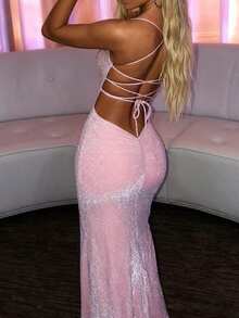 Women's Hip-Wrapped Dress With High Slit And Backless Gold Velvet, Shiny Sequins And Thin Belt Design, Sexy And Elegant Dress Suitable For Evening Activities, Very Suitable For Dinner And Special Occasions.