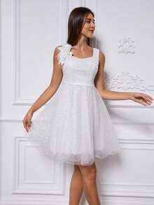 女士白色亮片珍珠网纱刺绣闪亮低调复古优雅无袖收腰露背连衣裙，适合毕业典礼、伴娘、婚礼宾客、新娘礼物 - 白色 - 查看 3