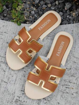 New Women's Sandals, Flat Round Toe Design, Lightweight & Comfortable, Dopamine Color Matching, Mixed Style, One-Piece Slip-On, Casual Home, Spring/Summer Outdoor, Lazy Slip-On, Casual Vacation Beach Slippers