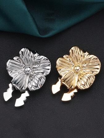1/2/4pcs Rhinestone Button Covers For Women, Crystal Button Covers, Detachable Clip On Button Covers, Crystal Fancy Buttons For Clothing, Button Snaps With Pliers Press For Dress Suit Tux Shirt Accessories,Golden Color