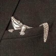 Retro Traditional Gentleman's Suit Animal Brooch, Crocodile Coat Multi-Functional Collar Accessory - 1 CÁI - Xem 2