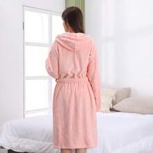 1pc Women Student Solid Color Jacquard Coral Fleece Soft Absorbent Warm Casual Home Cute Hooded Bathrobe Bath Robe Morning Robe Long Robe Loungewear Bathing Swimming Travel Personal Use Gift - Multicolor - View 8